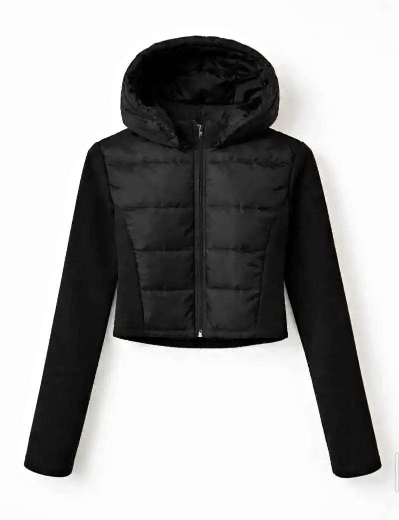 Chaqueta negra con capucha - 1