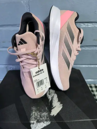 Zapatillas rosadas Adidas Duramo RC - miniatura 2