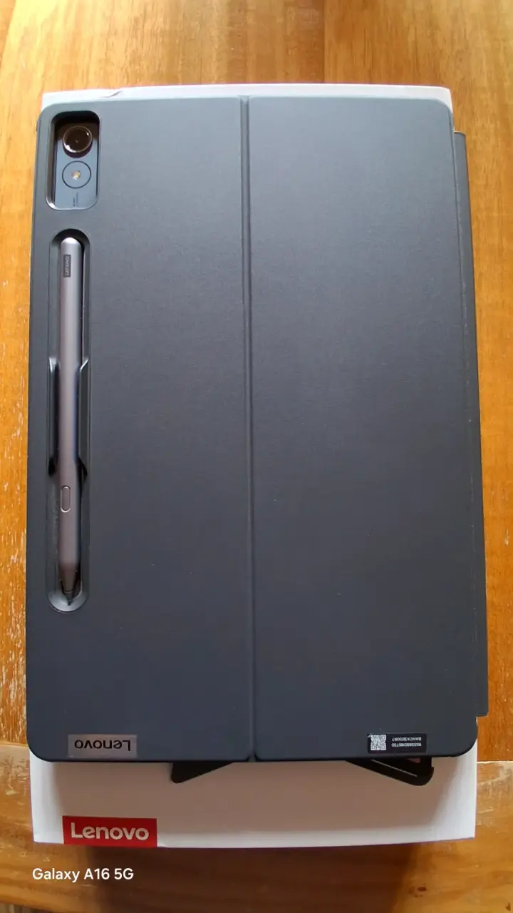 Tablet Lenovo Tab P12 con teclado - 6