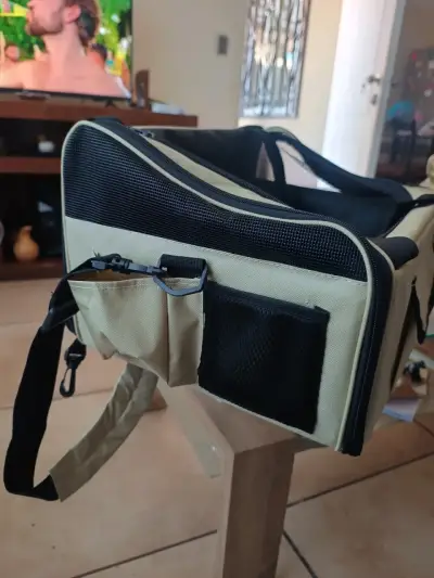 Bolso transportador para mascotas - miniatura 1