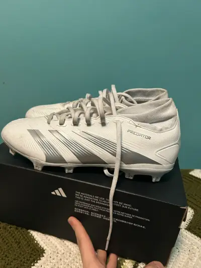 Zapatos de fútbol blancos Predator 9us 42.5 - miniatura 1