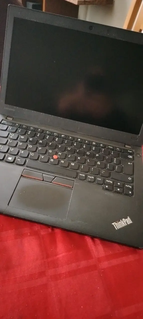 Notebook ThinkPad en buen estado - 1