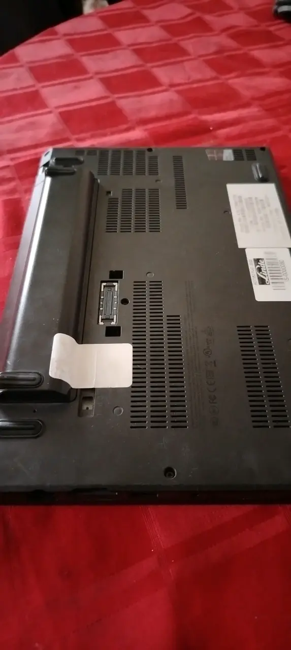 Notebook ThinkPad en buen estado - 3