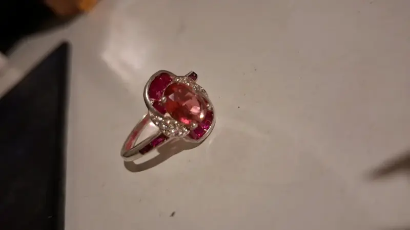 Anillo de plata con piedra rosada - 2