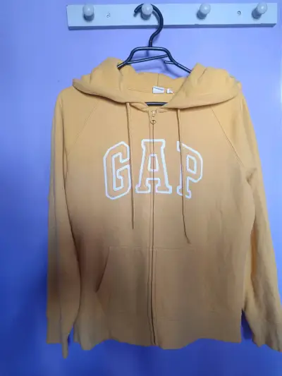 Polerón Gap amarillo talla M mujer - miniatura 1