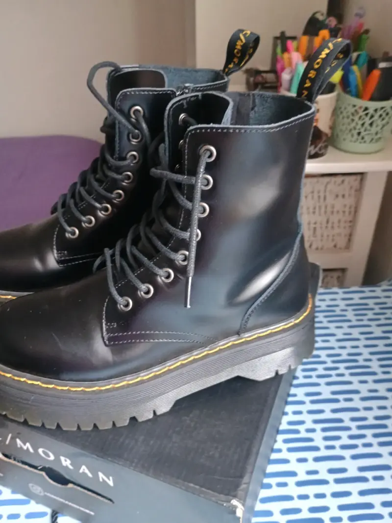 Botas de cuero negras - 5