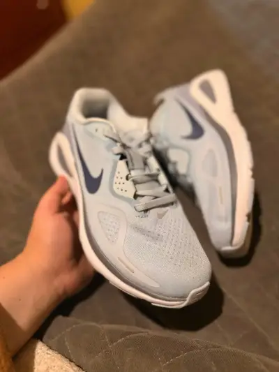 Zapatillas Nike structure 37.5 ( nuevas) - miniatura 1