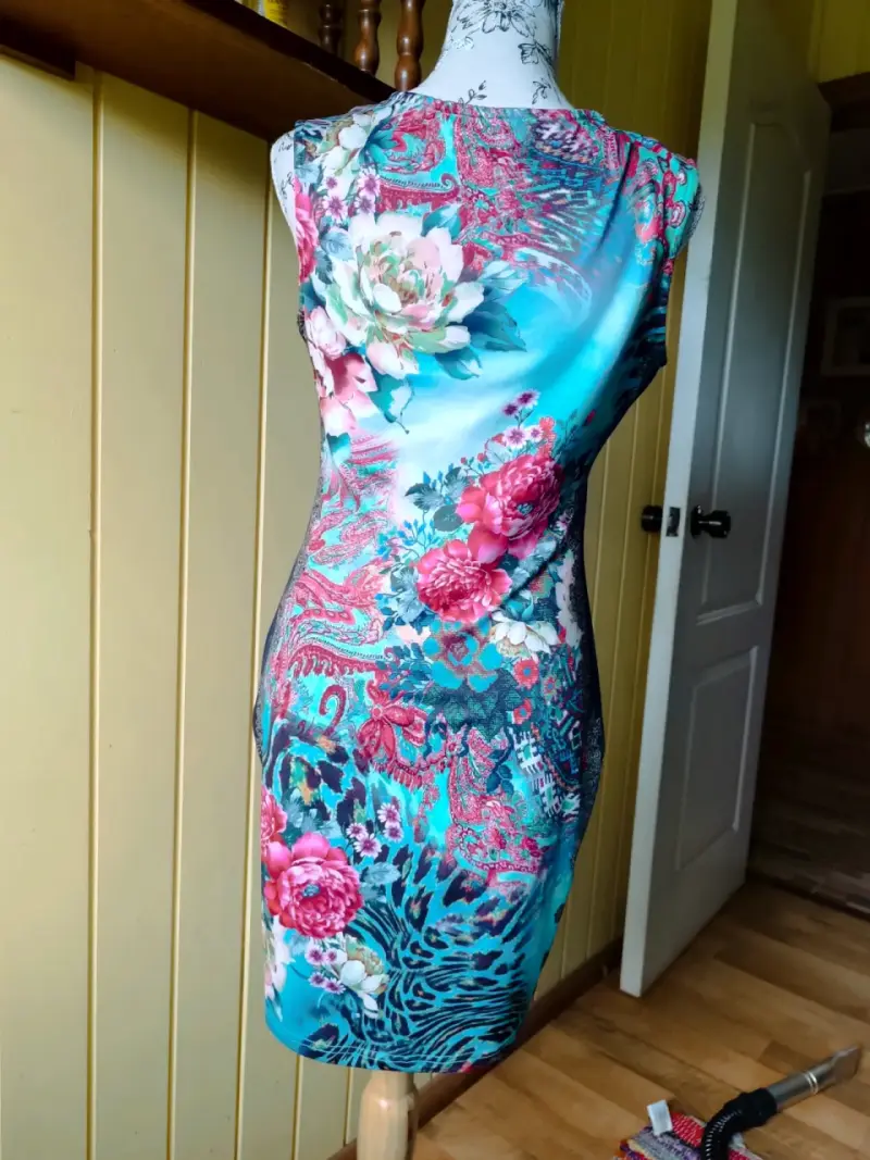 Vestido floral veraniego - 2
