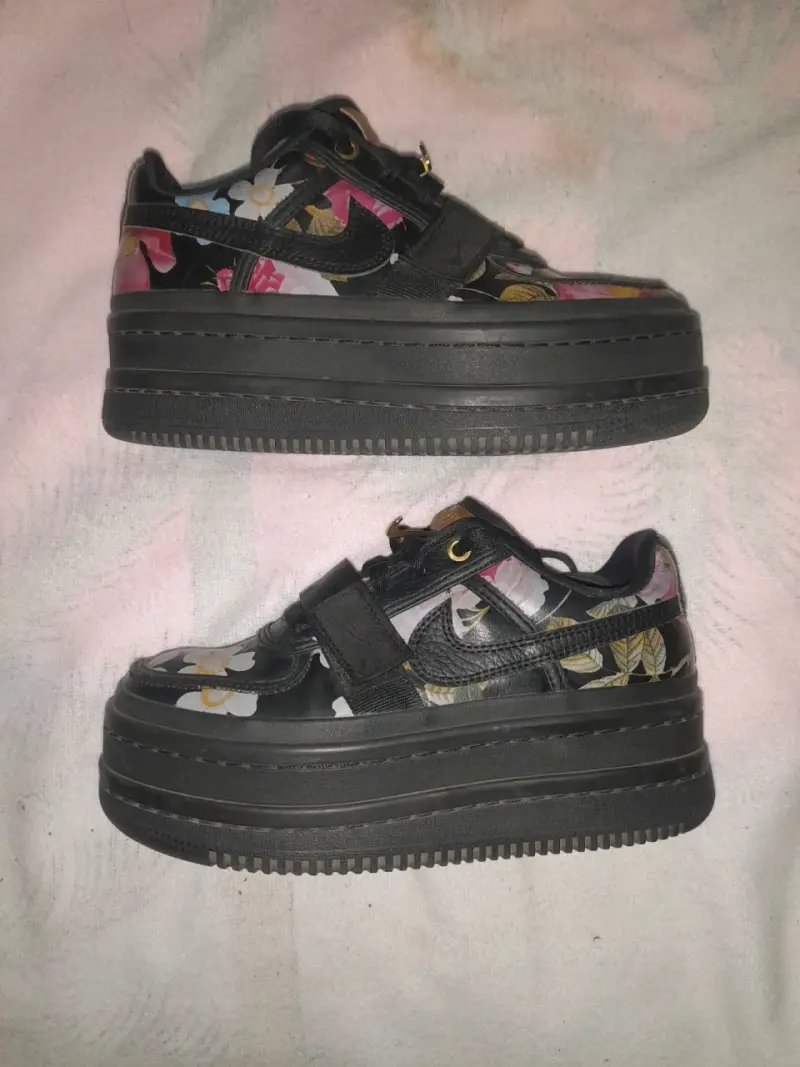 Zapatillas plataforma estampadas - 1