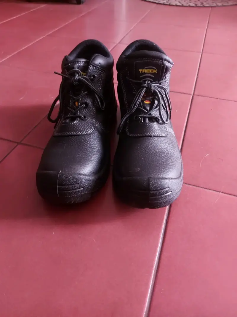 Bototos de seguridad negros - 2