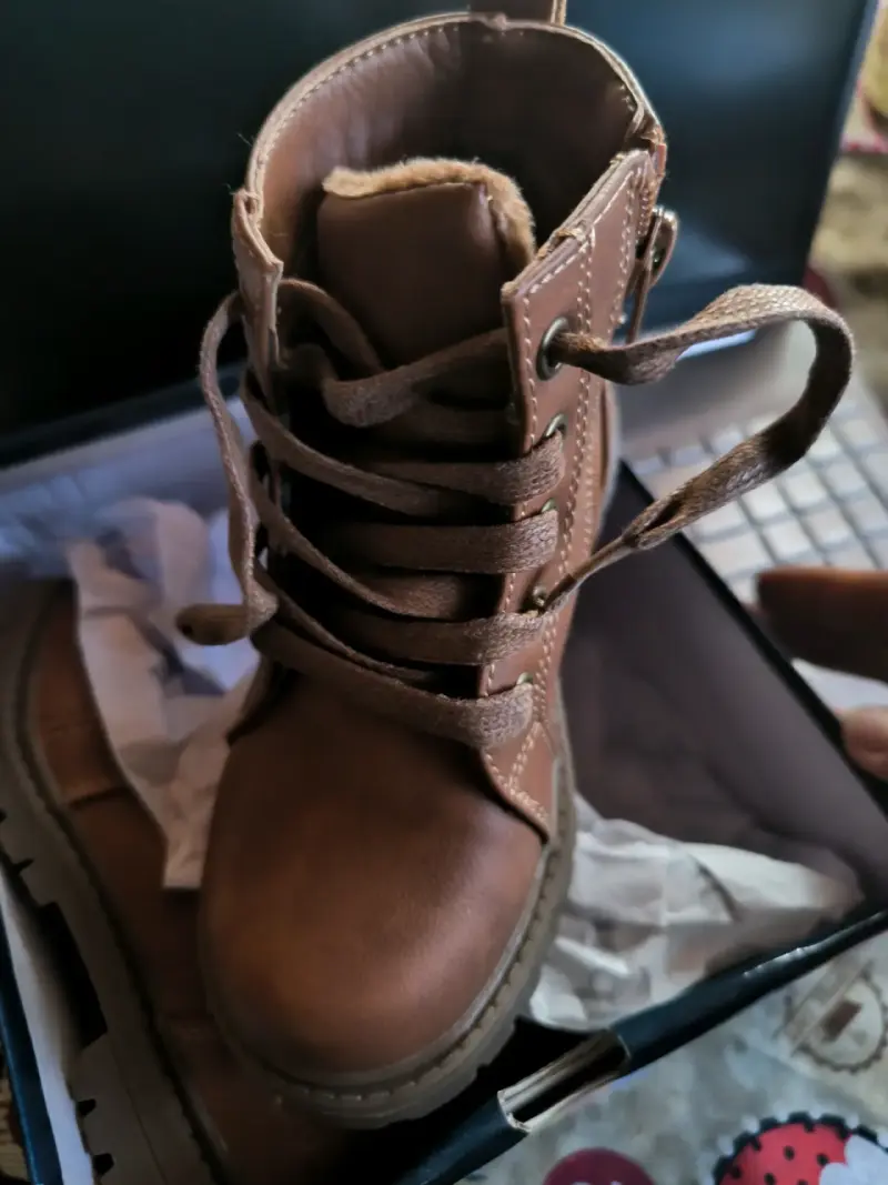 Botas marrones de cuero - 1