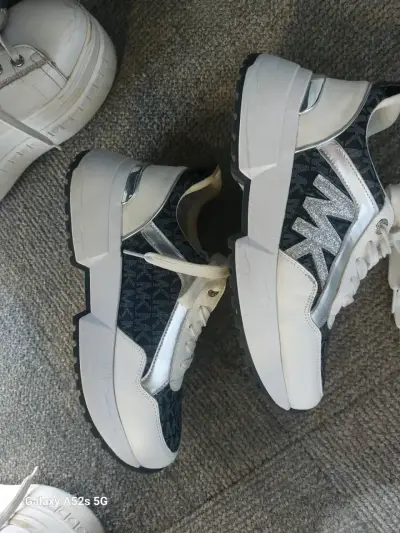 Zapatillas Michel kors - miniatura 1