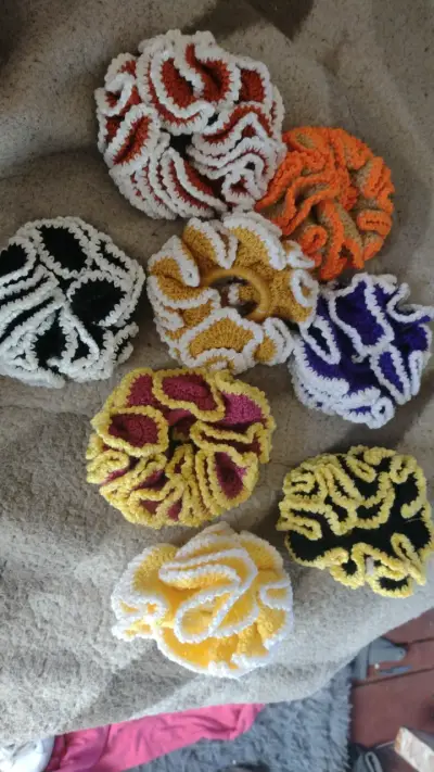 Ganchos de crochet con flores - miniatura 2