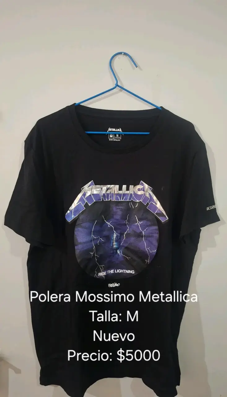 Polera Metallica negra talla M