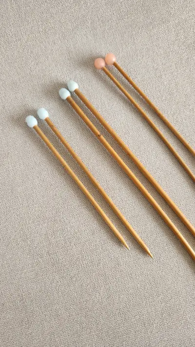 Set de palillos para tejer de madera - miniatura 1