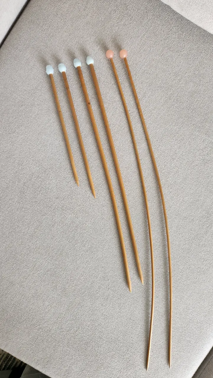 Set de palillos para tejer de madera - 6