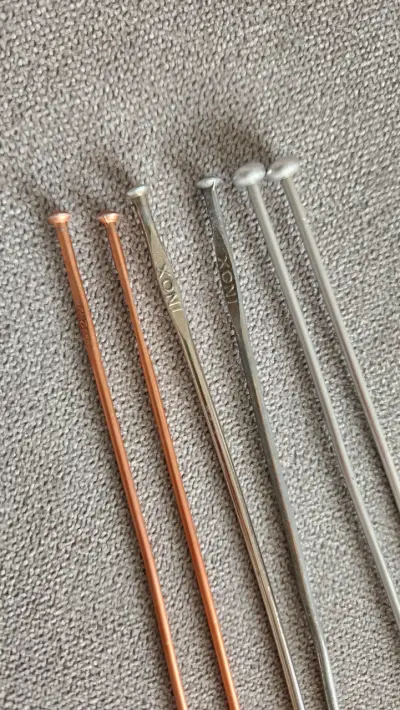 Set de palillos para tejer metálicos - miniatura 2