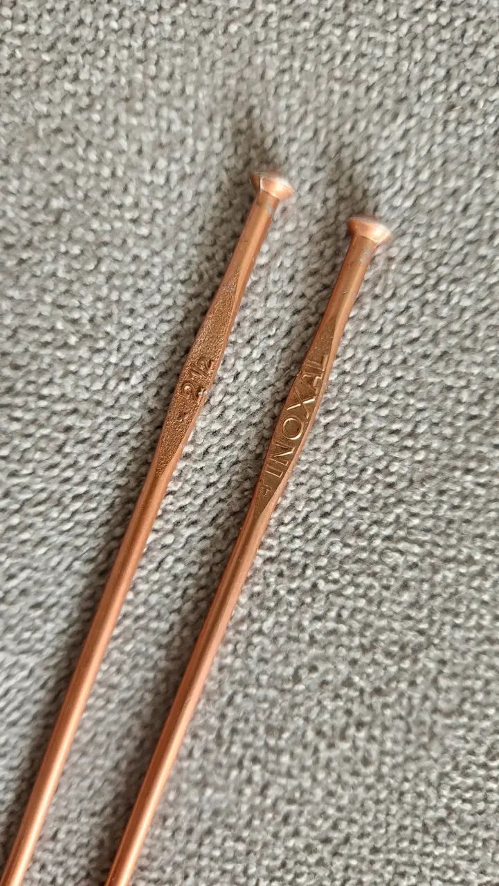Set de palillos para tejer metálicos - 4