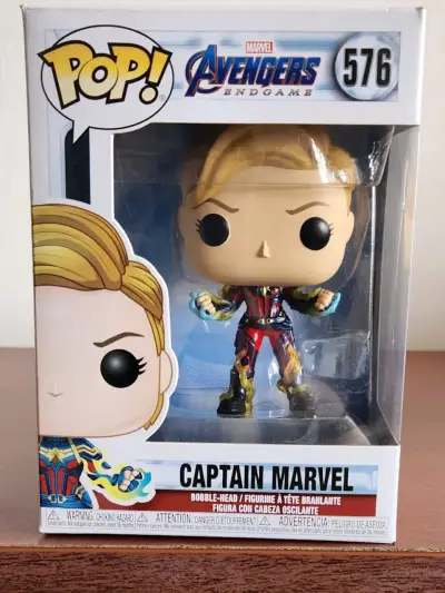 Figura Funko Pop Captain Marvel - miniatura 1