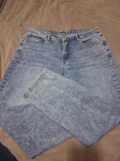 Jeans azul claro para mujer - miniatura 2