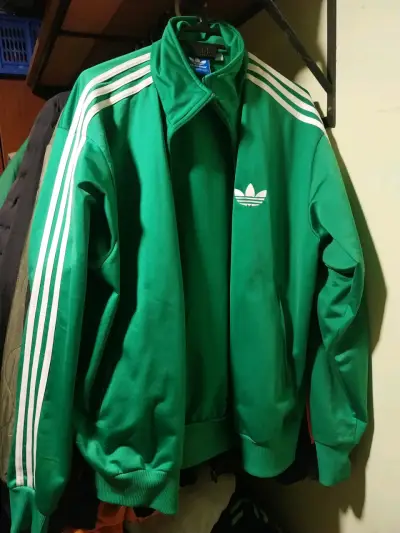 Chaqueta deportiva verde Adidas - miniatura 1