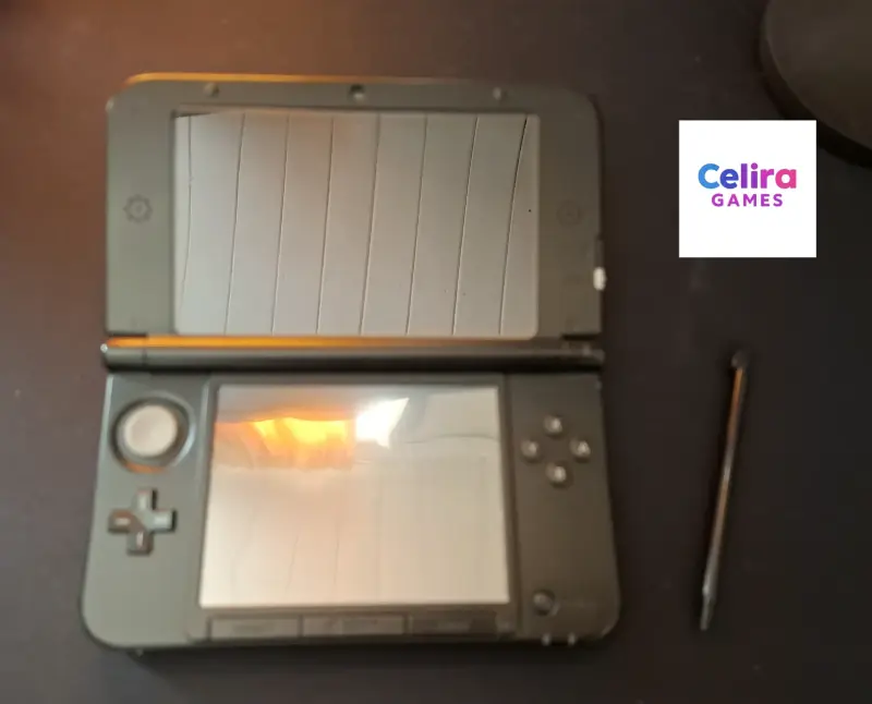 Nintendo 3DS XL roja con detalle!! - 3