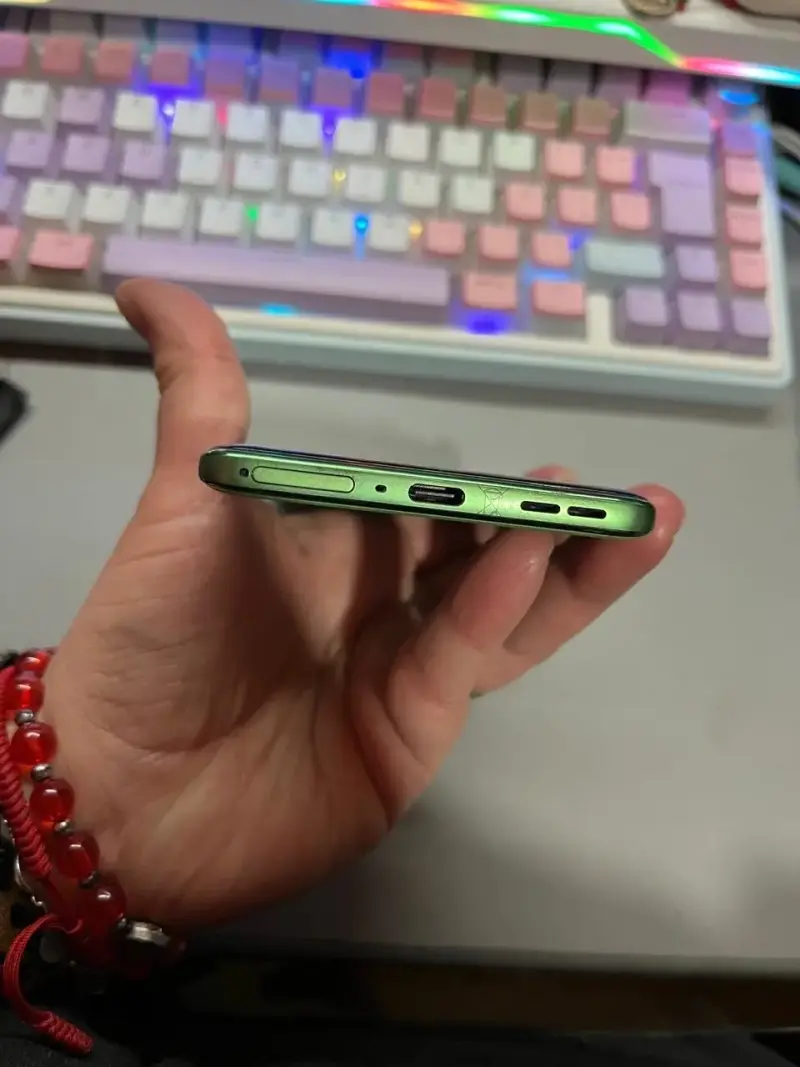 Moto edge 60 - 1