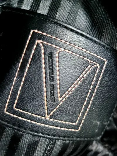 Mochila Victoria's Secret burdeo - miniatura 3