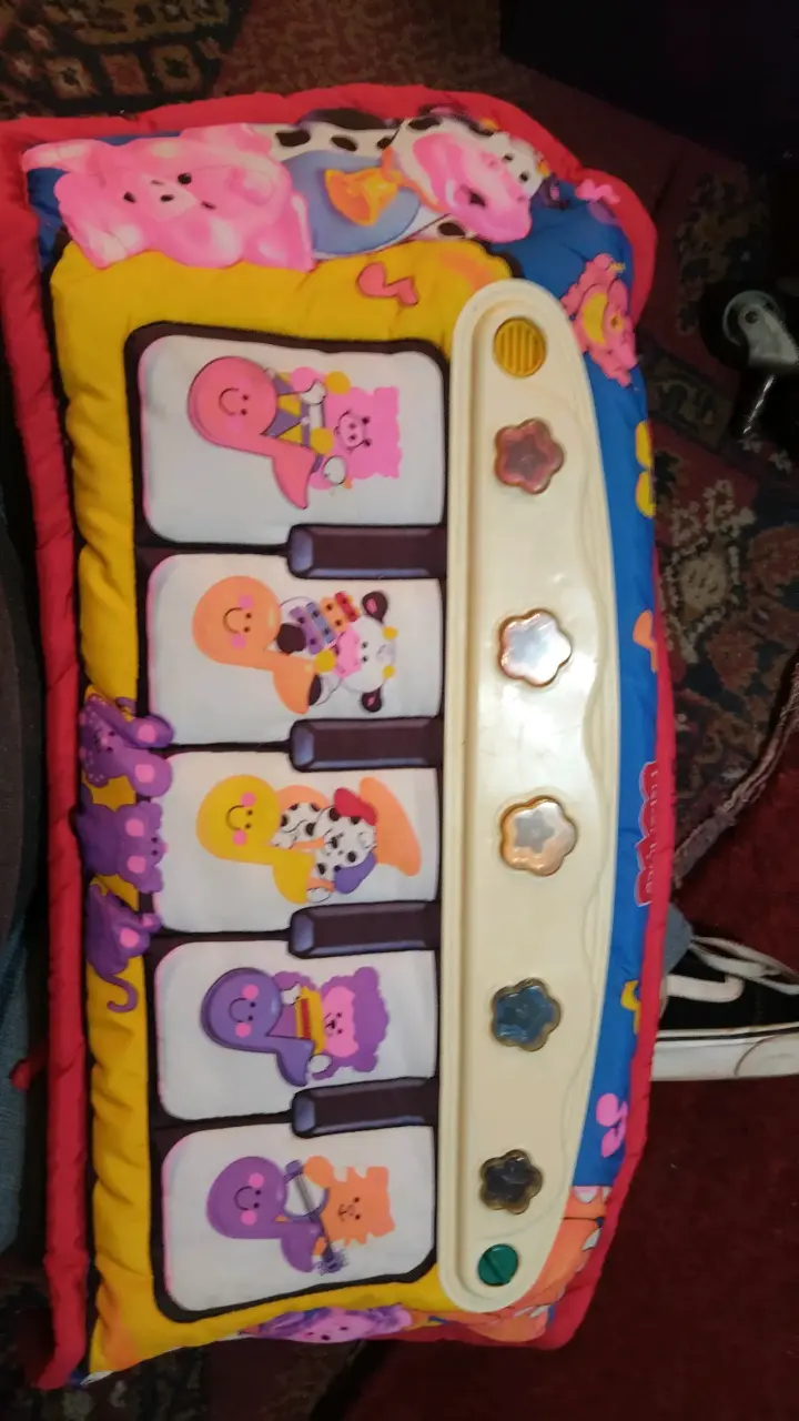 Piano juguete