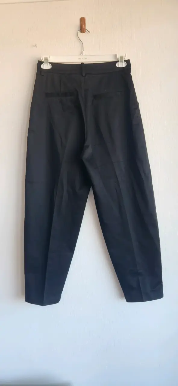 Pantalones negros elegantes - 4