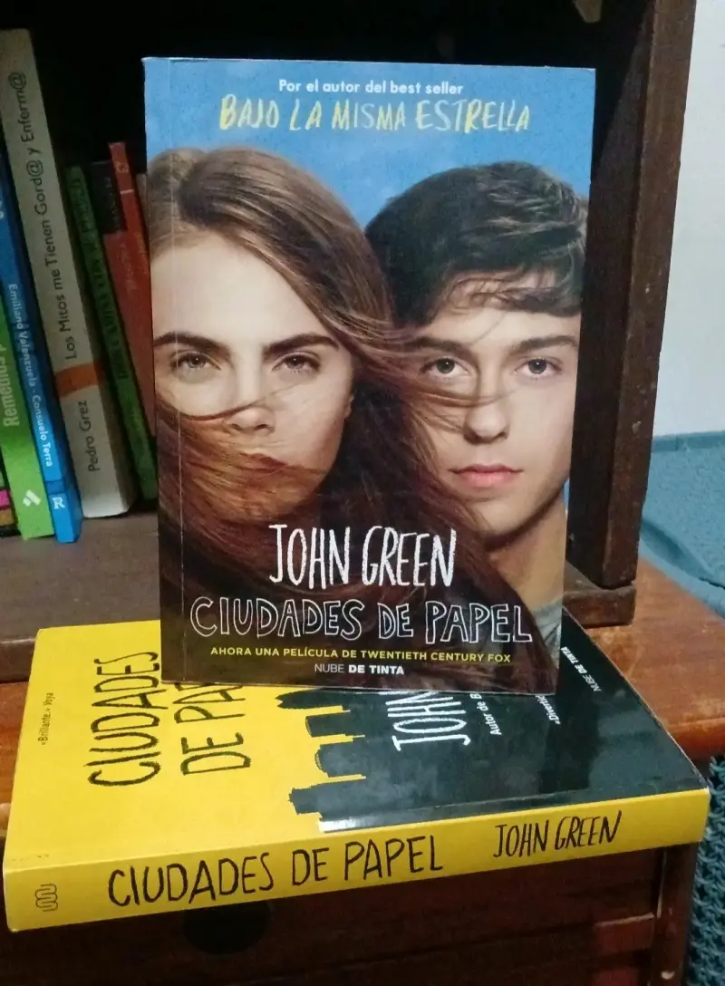 Libro Ciudades de Papel de John Green