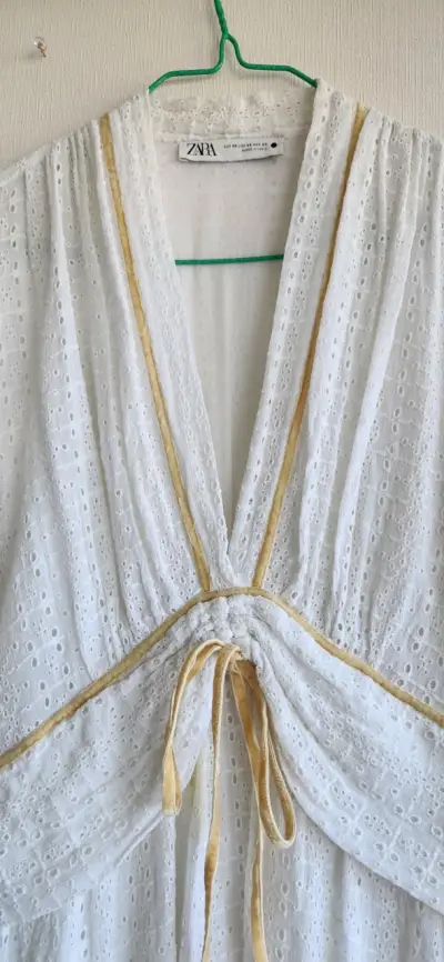 Vestido blanco Zara encaje - miniatura 3