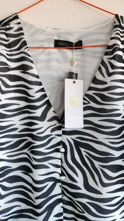 Blusa estampado cebra - miniatura 2