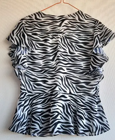 Blusa estampado cebra - miniatura 6