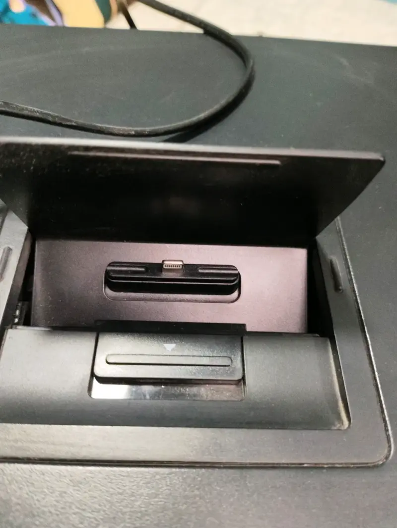 Sistema de música Philips con Bluetooth - 2