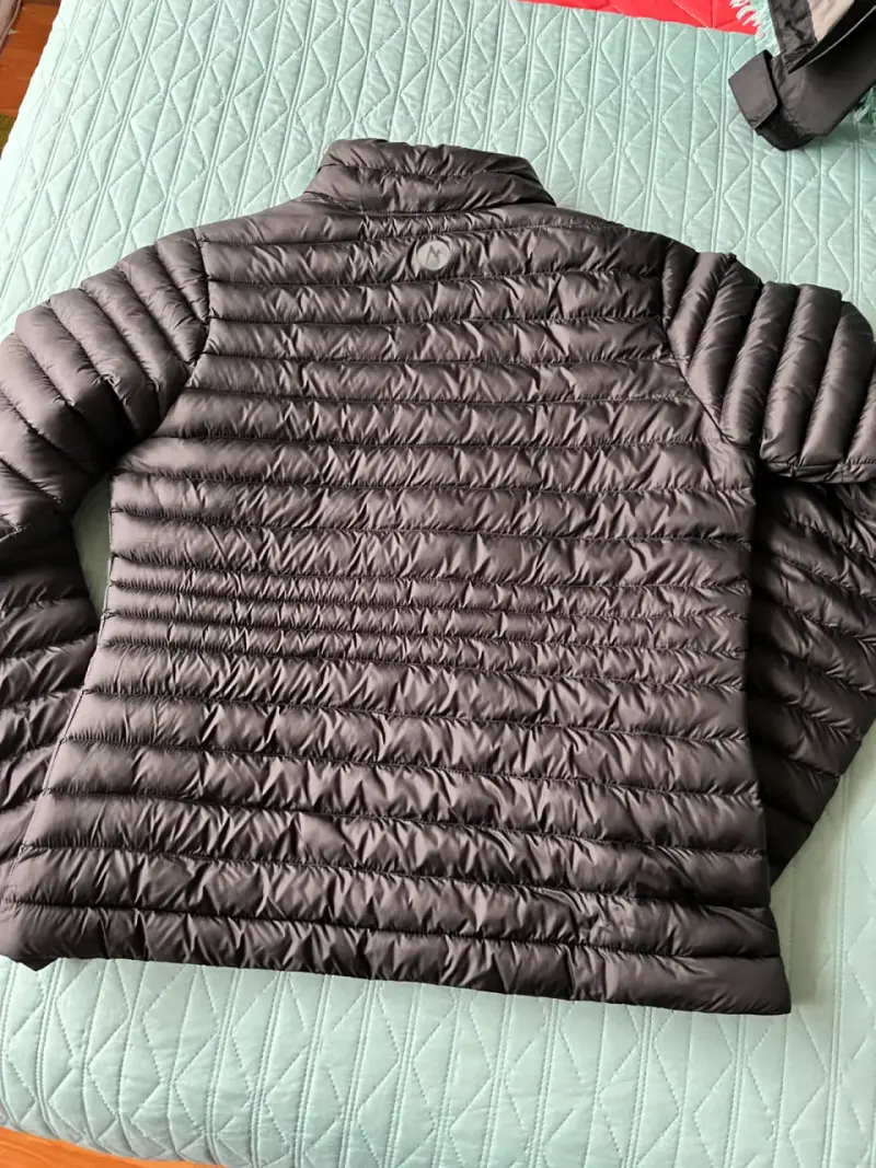 Chaqueta relleno plumas negra Marmot talla S - 4