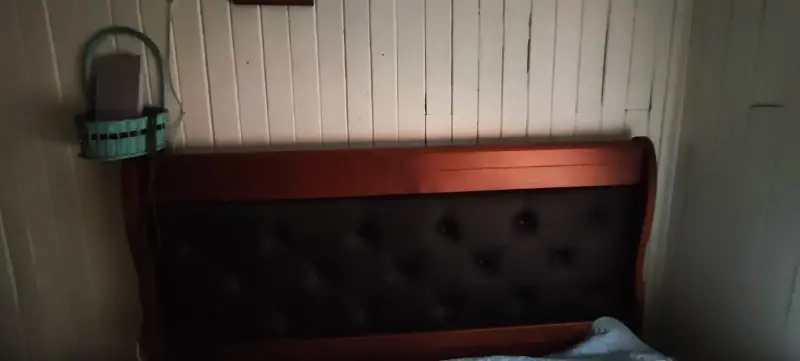 Respaldo de cama de 2 plazas - 1