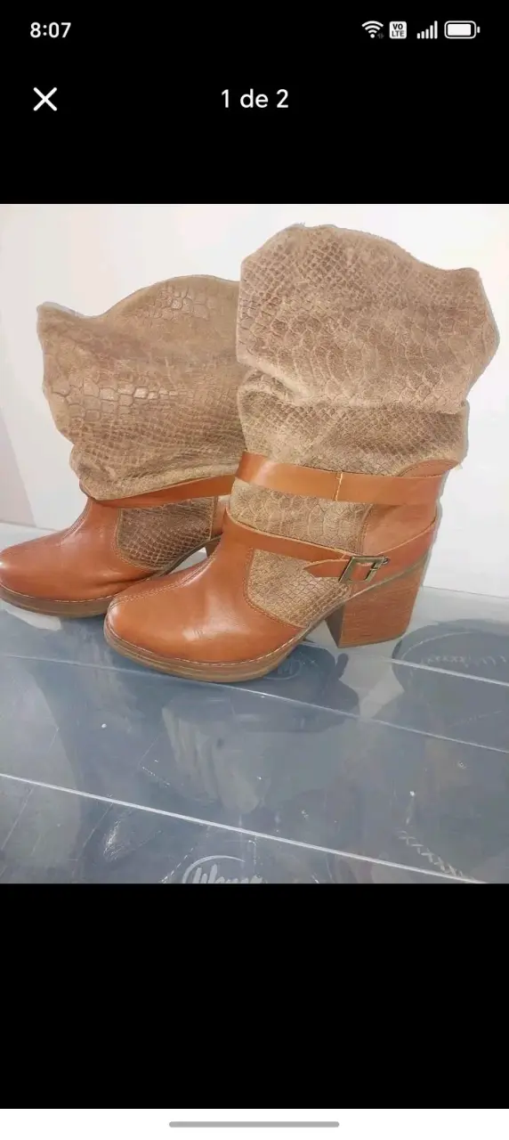 Botines de cuero café con tacón - 2