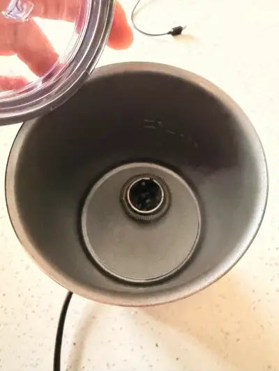 Espumador de leche Nespresso - miniatura 2