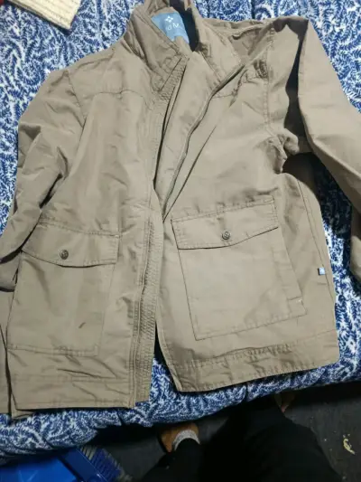 Chaqueta impermeable beige - miniatura 1