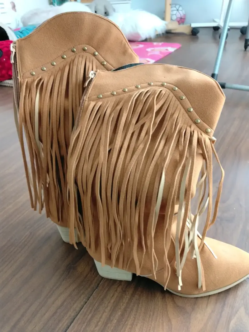Botas camel con flecos - 2