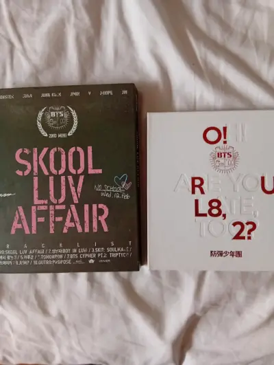 Álbumes BTS Skool Luv Affair y O!RUL8,2? - miniatura 1