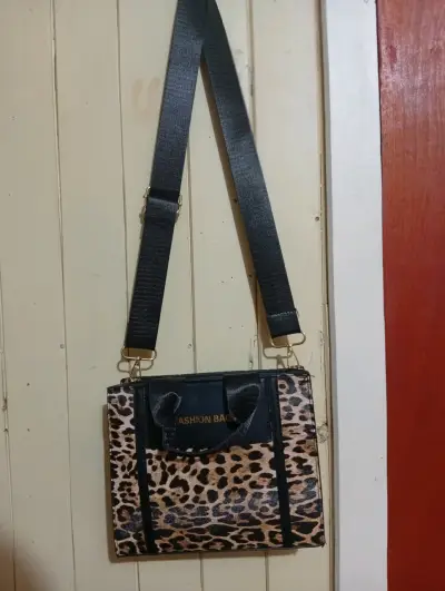 Bolso estampado leopardo - miniatura 1