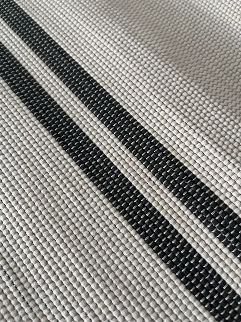 Alfombra grande a rayas - 2