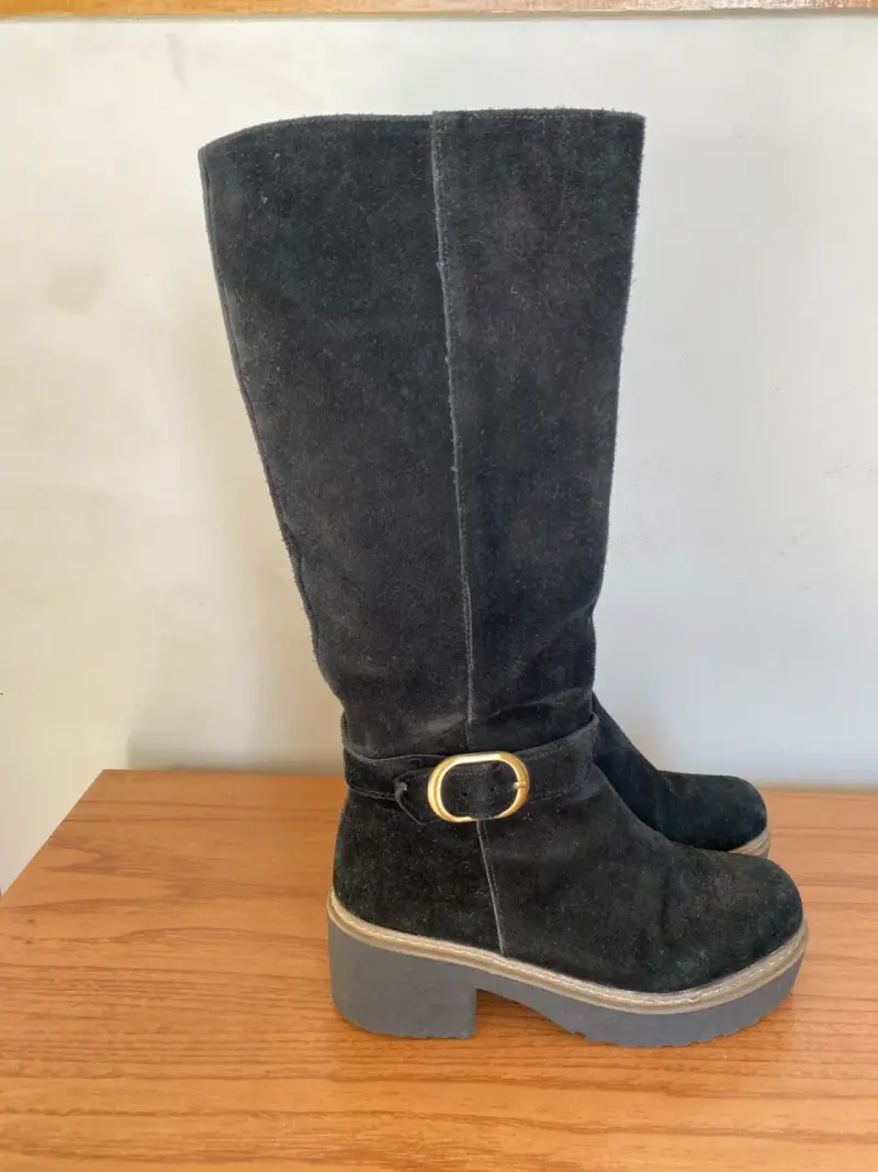 Botas negras de gamuza - 1