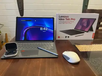 Lenovo Idea Tab Pro con teclado - miniatura 3