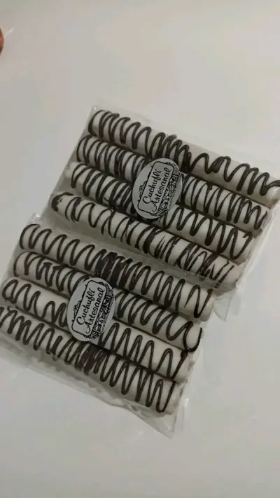 Cuchuflis artesanales bañados en chocolate - miniatura 1