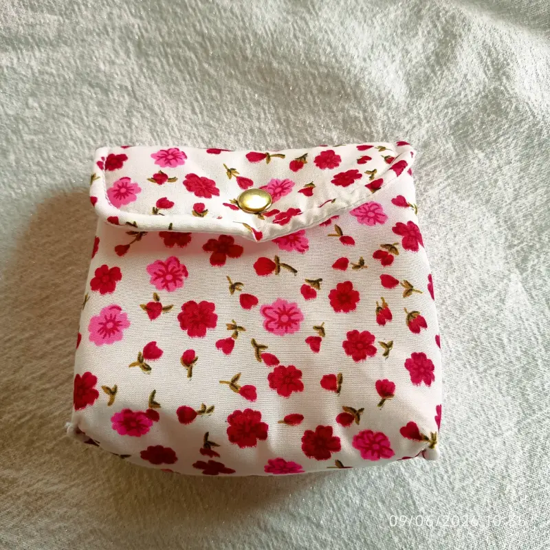 Estuche para toallas higiénicas - 5