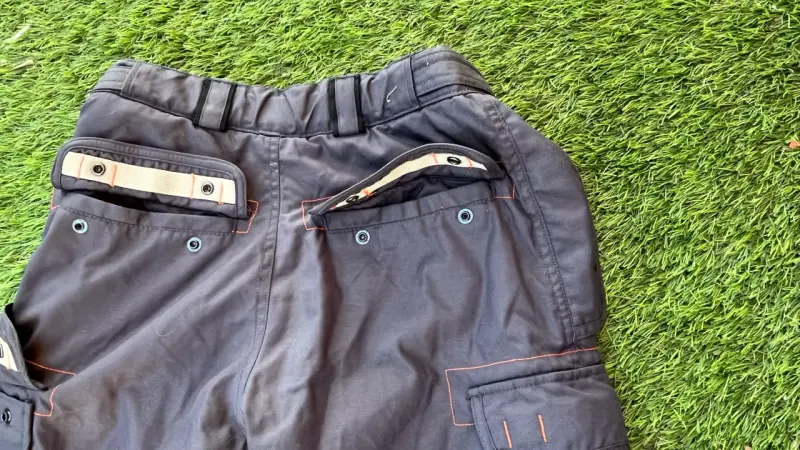 Pantalón térmico gris GAP con bolsillos talla 12 - 2