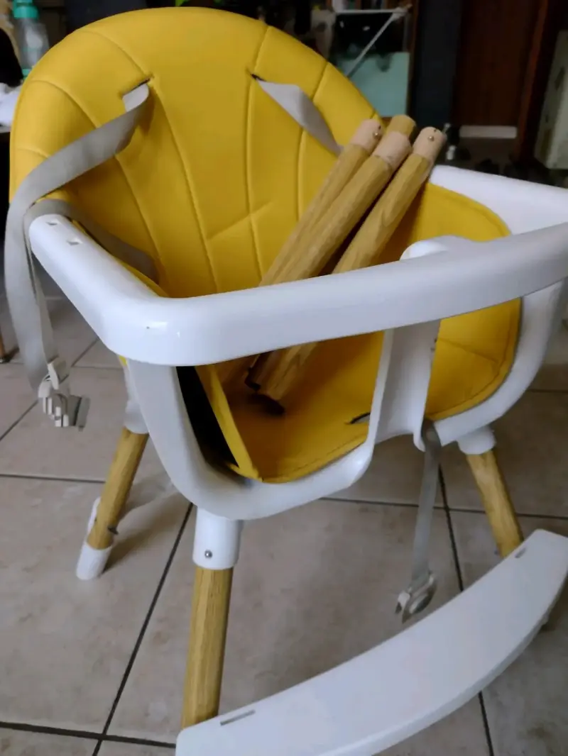 Silla para bebé amarilla con bandeja - 4